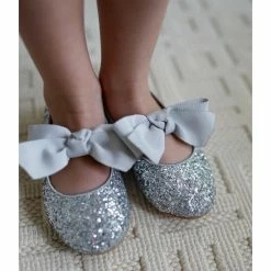 Best Pirce 😀 Edgehill Collection X Nicola Bathie 👧 Girls' Isabella Bow Slip-On Glitter Flats (Toddler) Silver 😍 -Edgehill Collection Store unnamed file 143