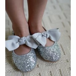 Best Pirce 🎉 Edgehill Collection X Nicola Bathie 👧 Girls' Isabella Bow Slip-On Glitter Flats (Youth) Silver 🛒 -Edgehill Collection Store unnamed file 185